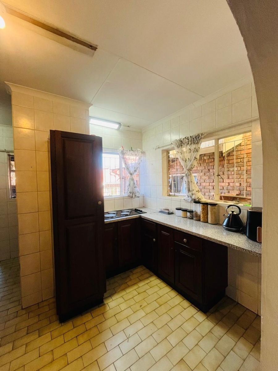 3 Bedroom Property for Sale in Birchleigh Gauteng