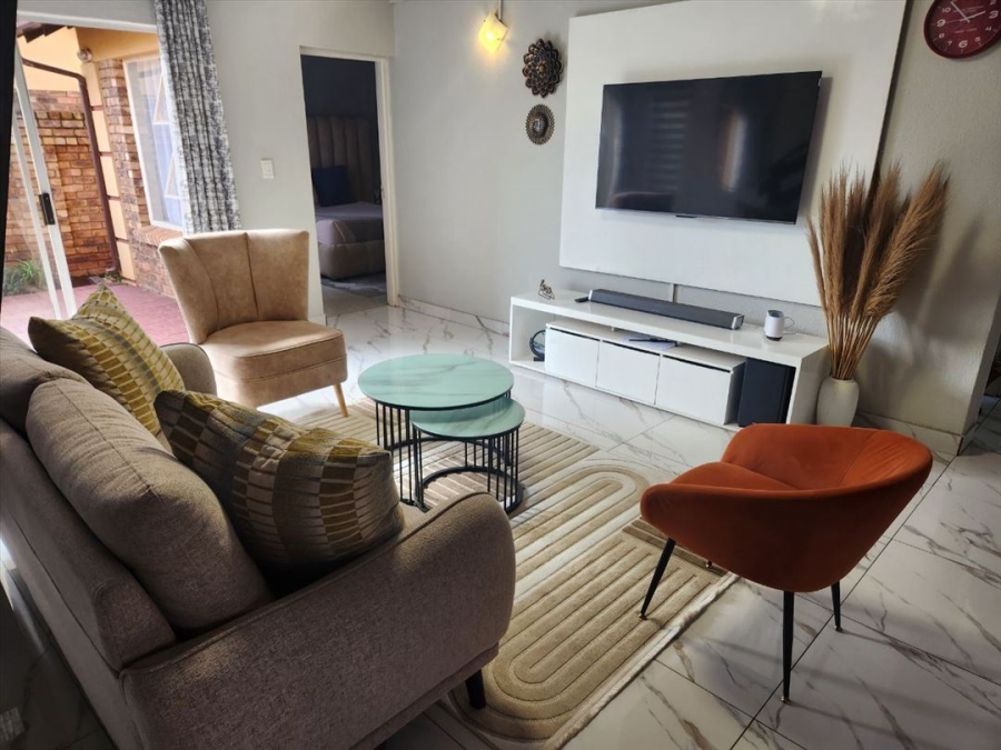 3 Bedroom Property for Sale in Glen Marais Gauteng