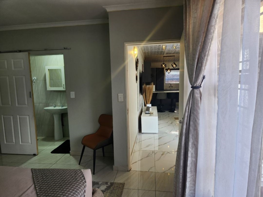3 Bedroom Property for Sale in Glen Marais Gauteng