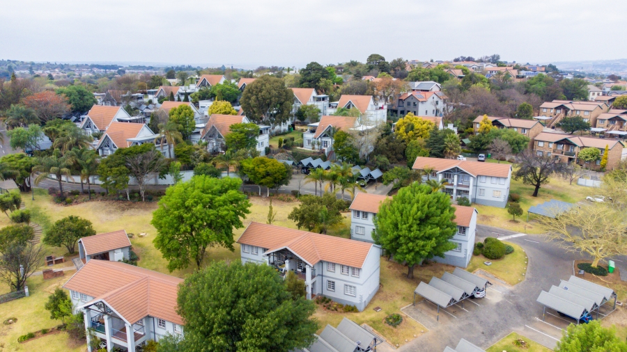 2 Bedroom Property for Sale in Rietvalleirand Gauteng