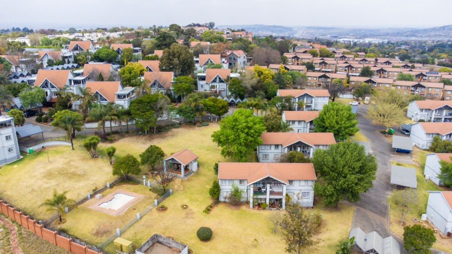 2 Bedroom Property for Sale in Rietvalleirand Gauteng