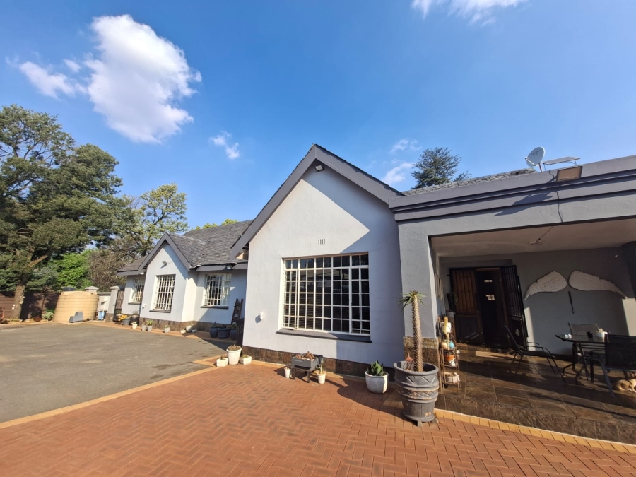 4 Bedroom Property for Sale in Aston Manor Gauteng