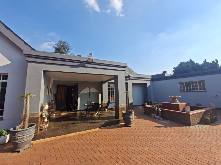 4 Bedroom Property for Sale in Aston Manor Gauteng