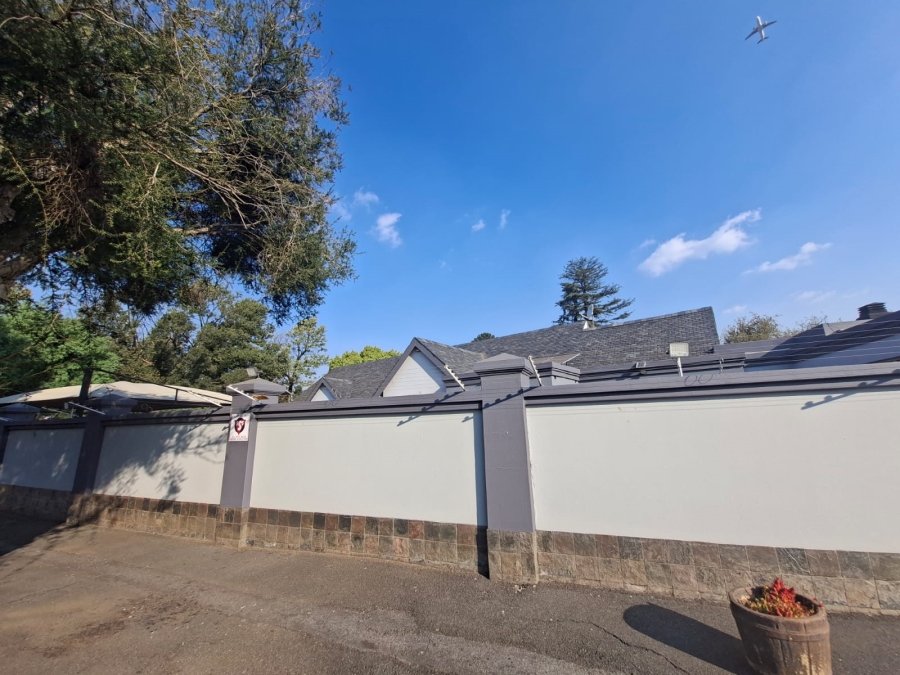 4 Bedroom Property for Sale in Aston Manor Gauteng