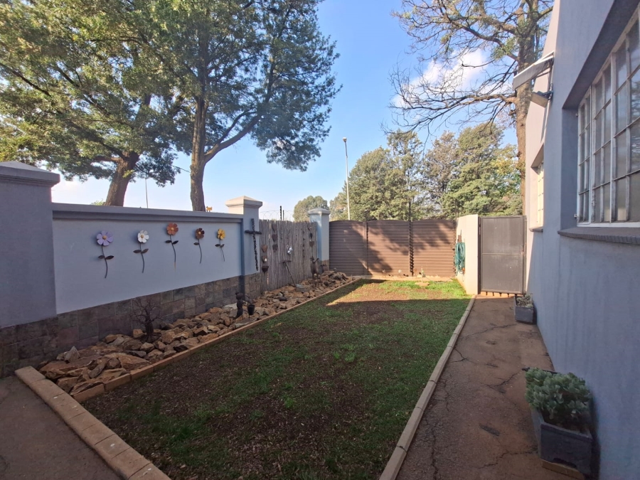 4 Bedroom Property for Sale in Aston Manor Gauteng