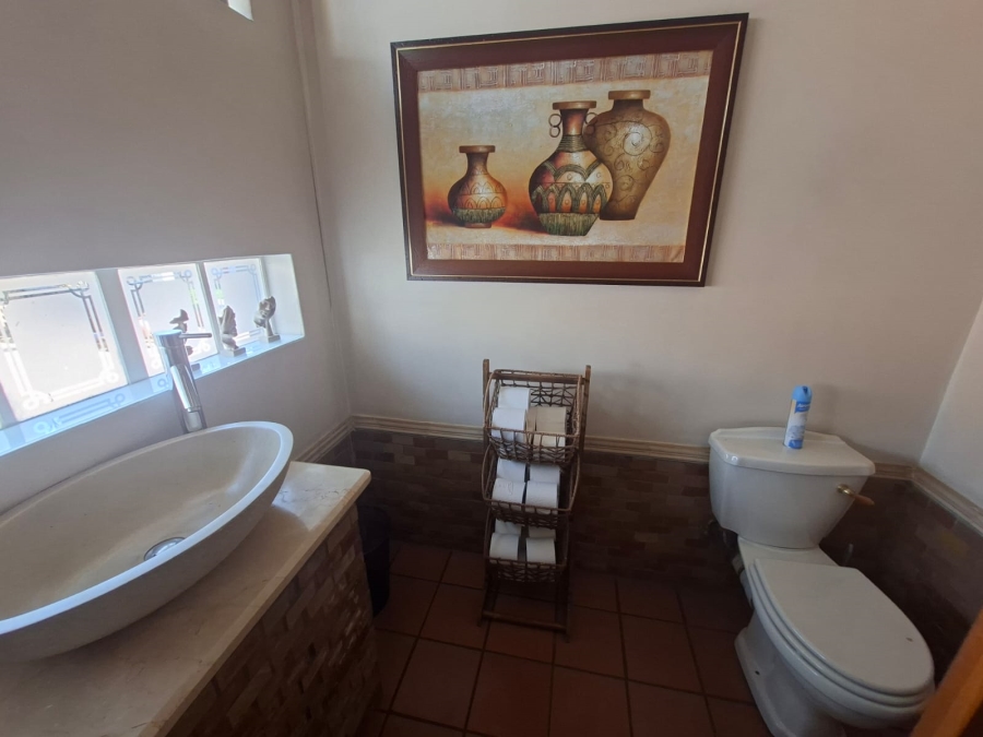 4 Bedroom Property for Sale in Aston Manor Gauteng