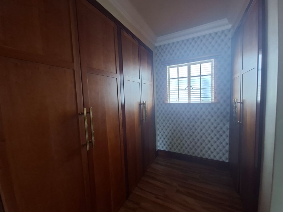 4 Bedroom Property for Sale in Aston Manor Gauteng