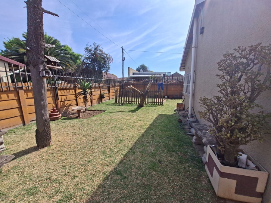 4 Bedroom Property for Sale in Van Dyk Park Gauteng