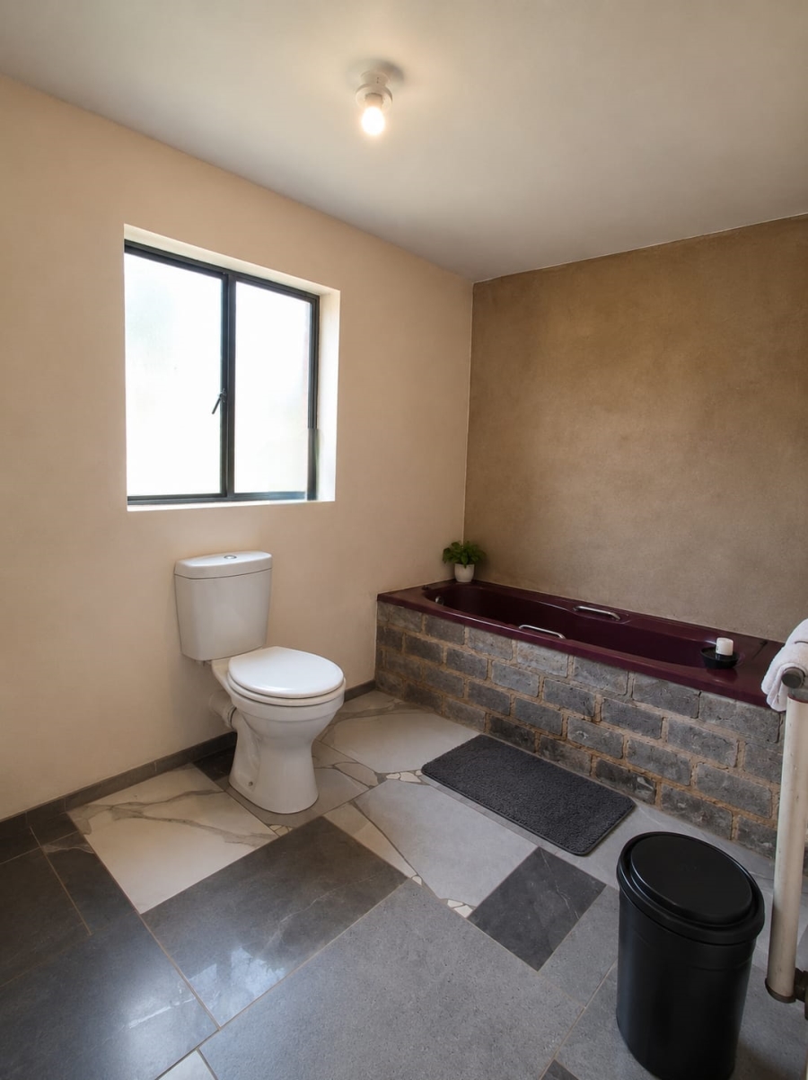 7 Bedroom Property for Sale in Bedworth Park Gauteng