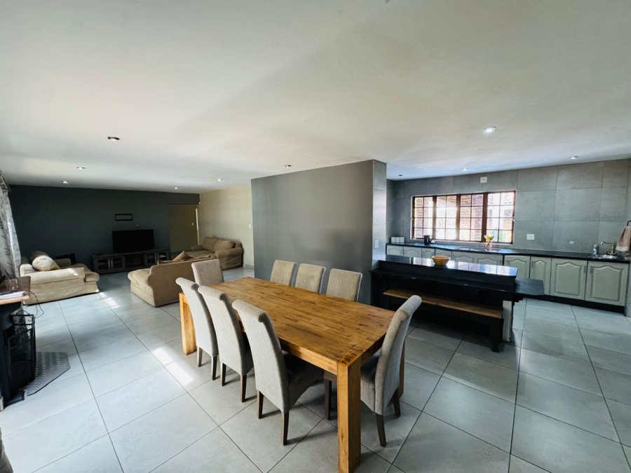 4 Bedroom Property for Sale in Vanderbijlpark SW 5 Gauteng