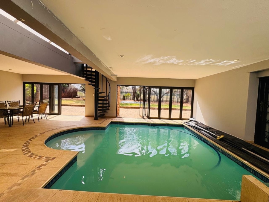 4 Bedroom Property for Sale in Vanderbijlpark SW 5 Gauteng