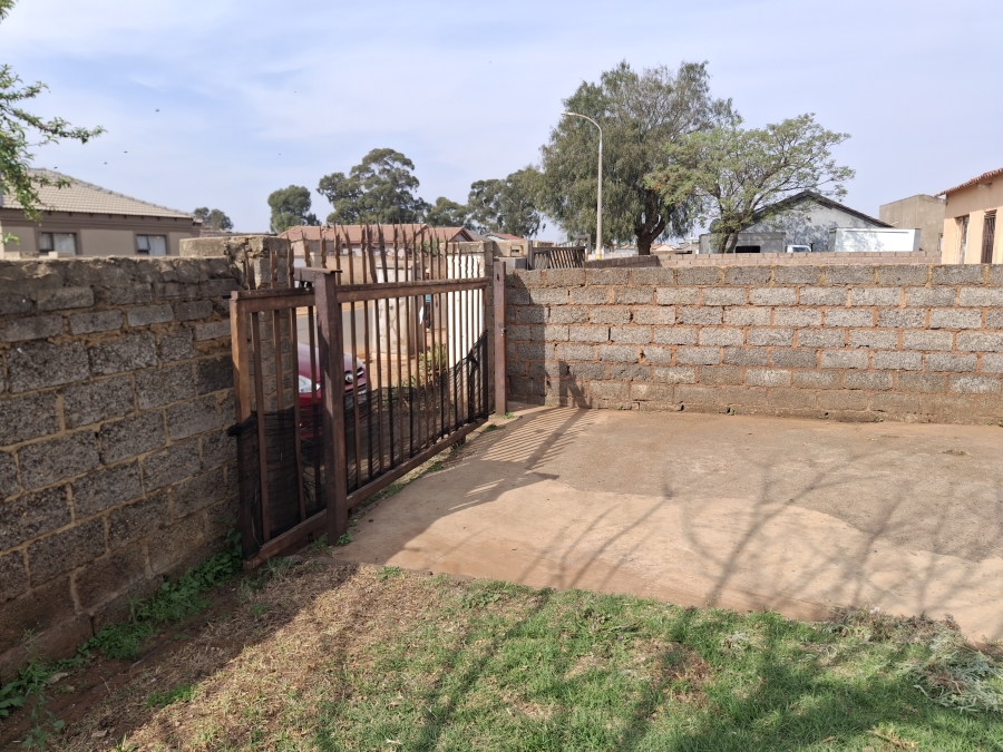 2 Bedroom Property for Sale in Villa Liza Gauteng