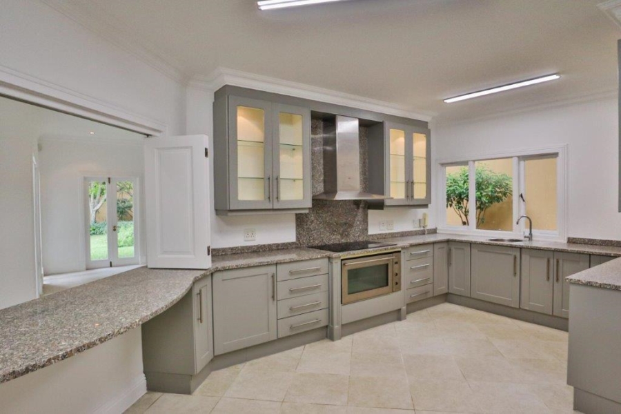 To Let 4 Bedroom Property for Rent in Sandhurst Gauteng