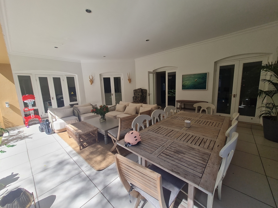 To Let 4 Bedroom Property for Rent in Sandhurst Gauteng