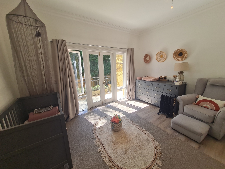 To Let 4 Bedroom Property for Rent in Sandhurst Gauteng