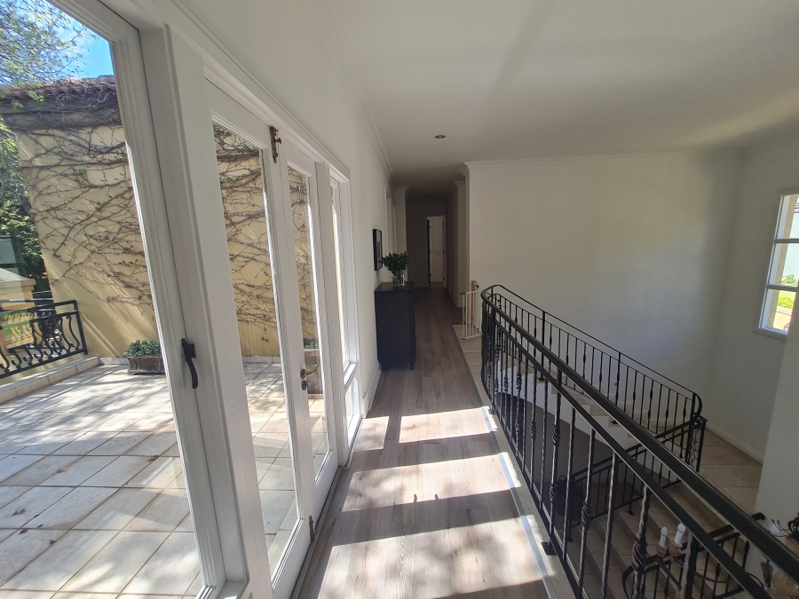 To Let 4 Bedroom Property for Rent in Sandhurst Gauteng
