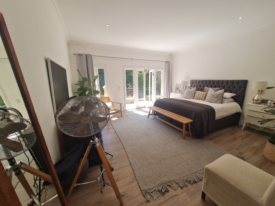 To Let 4 Bedroom Property for Rent in Sandhurst Gauteng
