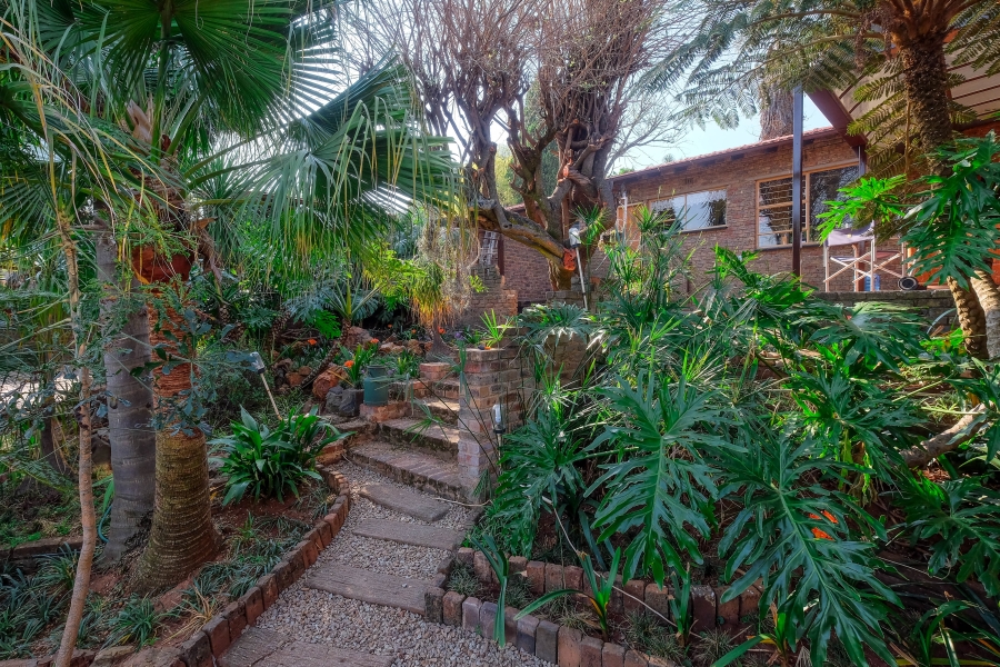 3 Bedroom Property for Sale in Kenmare Gauteng