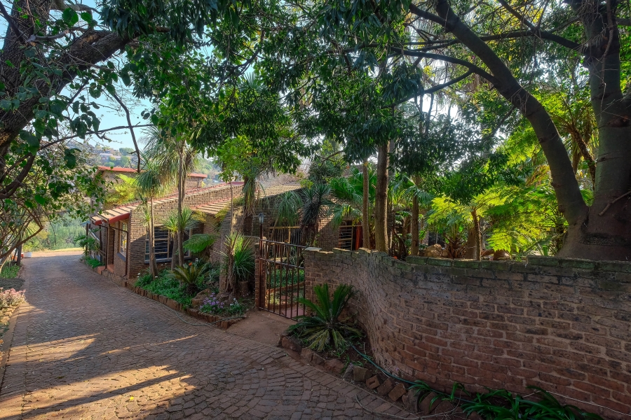 3 Bedroom Property for Sale in Kenmare Gauteng