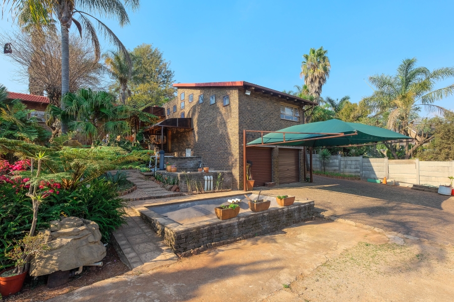 3 Bedroom Property for Sale in Kenmare Gauteng