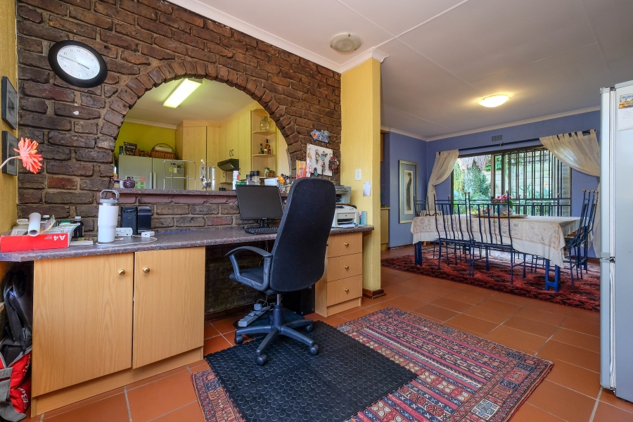 3 Bedroom Property for Sale in Kenmare Gauteng