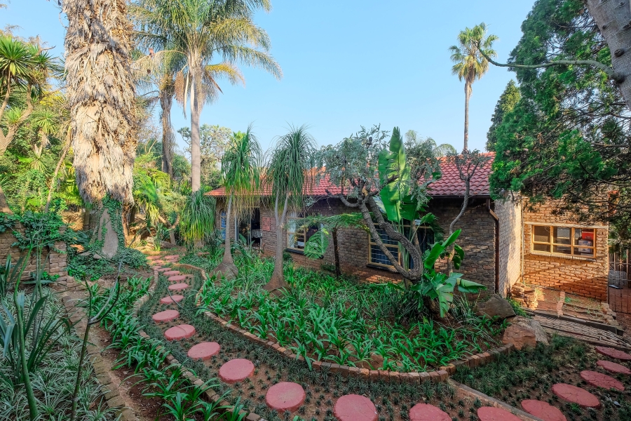 3 Bedroom Property for Sale in Kenmare Gauteng