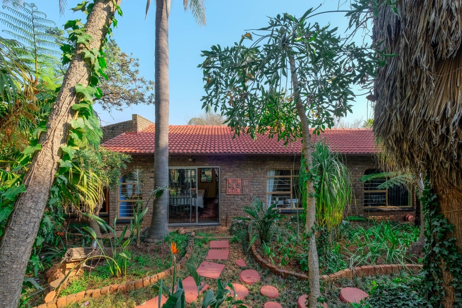 3 Bedroom Property for Sale in Kenmare Gauteng