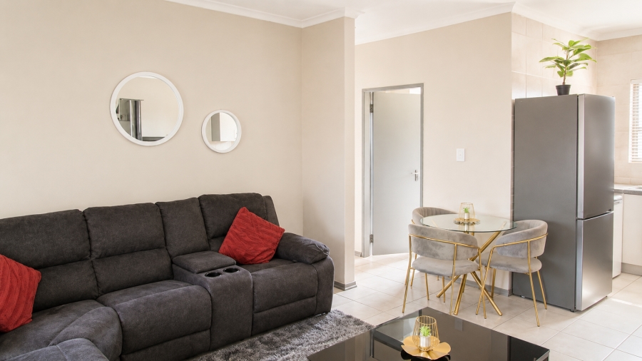 2 Bedroom Property for Sale in Witpoortjie Gauteng