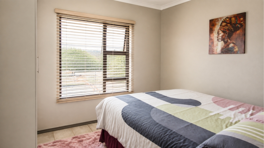 2 Bedroom Property for Sale in Witpoortjie Gauteng