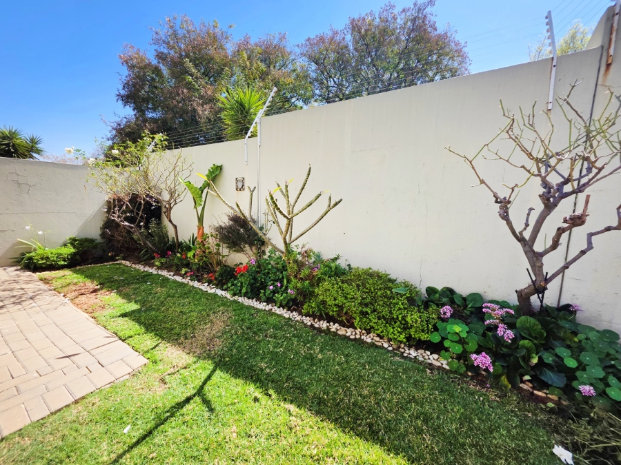 2 Bedroom Property for Sale in Ferndale Gauteng