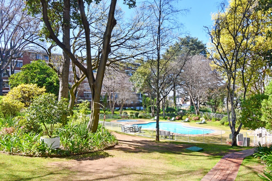 To Let 3 Bedroom Property for Rent in Eltonhill Gauteng