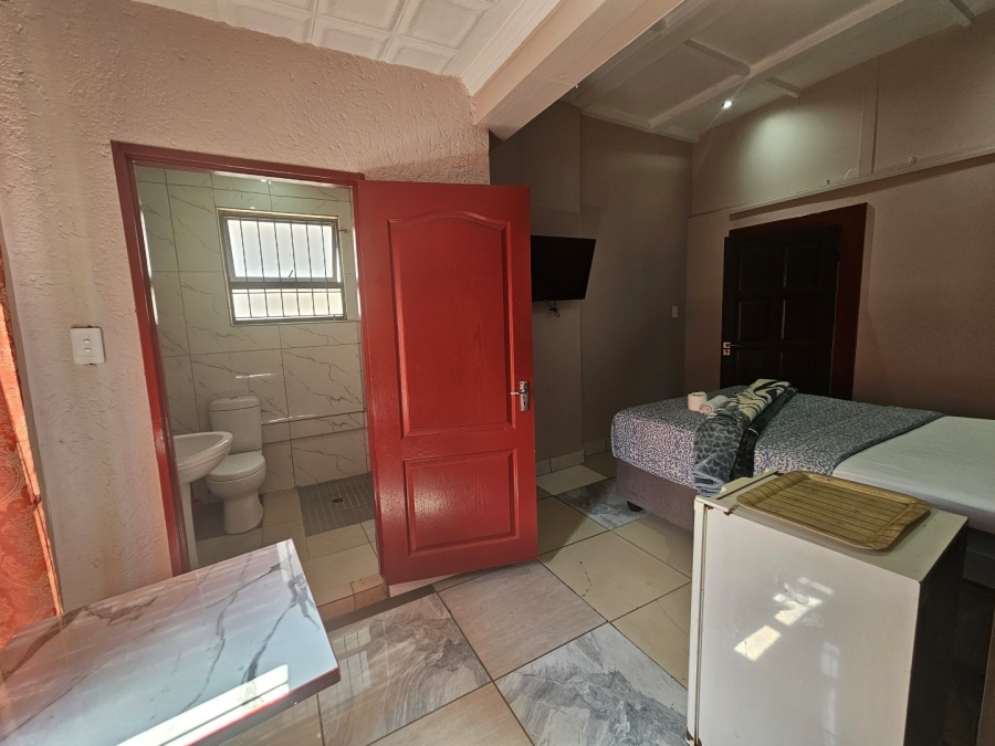 23 Bedroom Property for Sale in Bellevue Gauteng