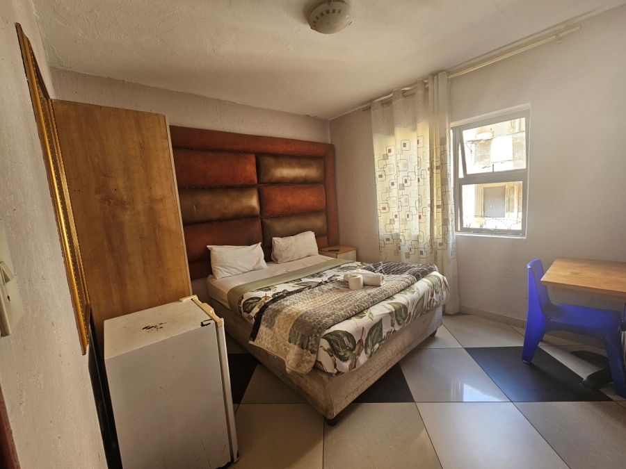 23 Bedroom Property for Sale in Bellevue Gauteng