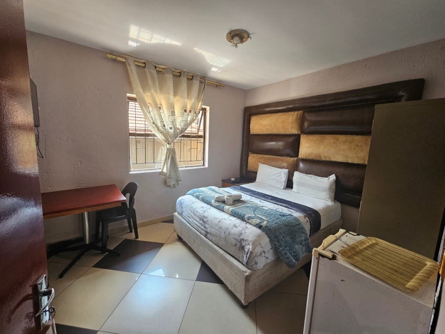 23 Bedroom Property for Sale in Bellevue Gauteng