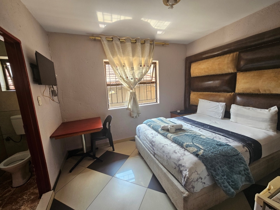 23 Bedroom Property for Sale in Bellevue Gauteng