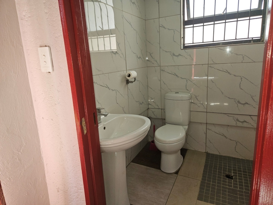 23 Bedroom Property for Sale in Bellevue Gauteng