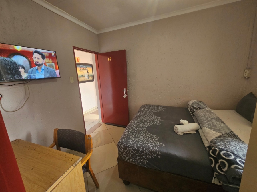 23 Bedroom Property for Sale in Bellevue Gauteng