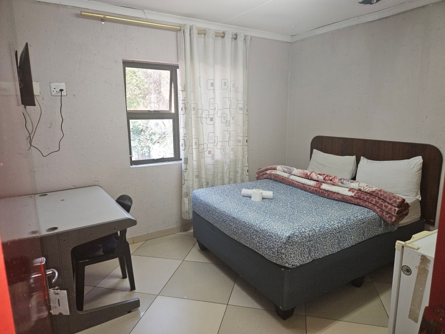 23 Bedroom Property for Sale in Bellevue Gauteng