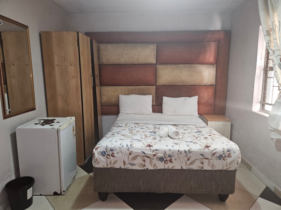 23 Bedroom Property for Sale in Bellevue Gauteng