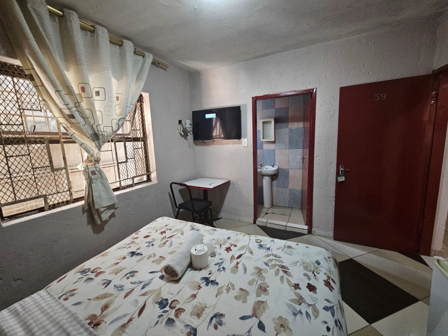 23 Bedroom Property for Sale in Bellevue Gauteng