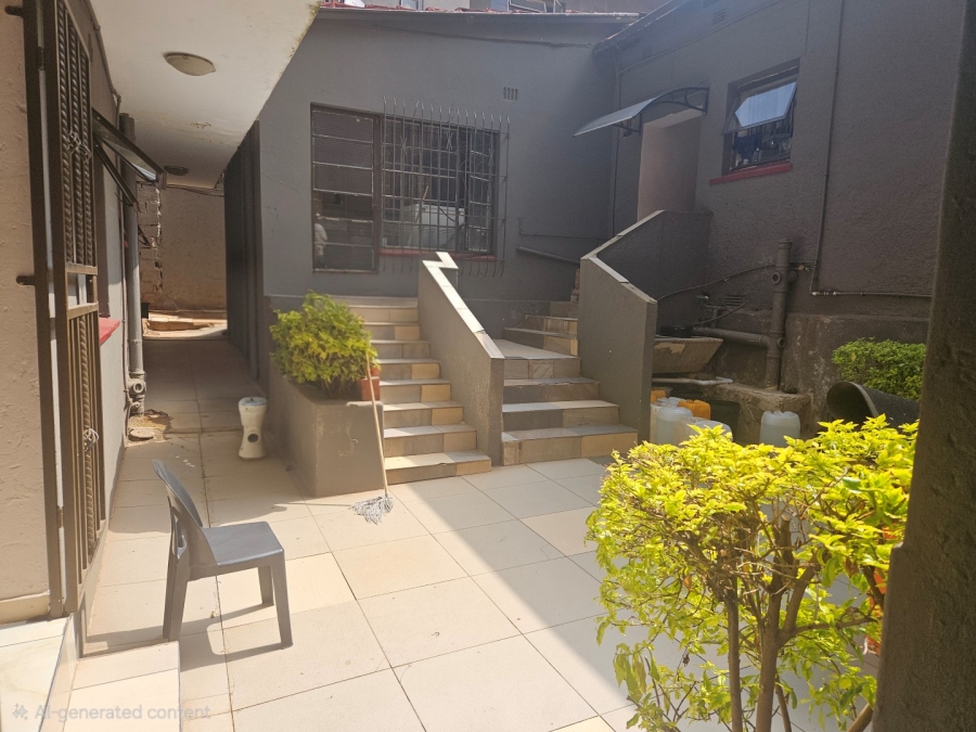 23 Bedroom Property for Sale in Bellevue Gauteng