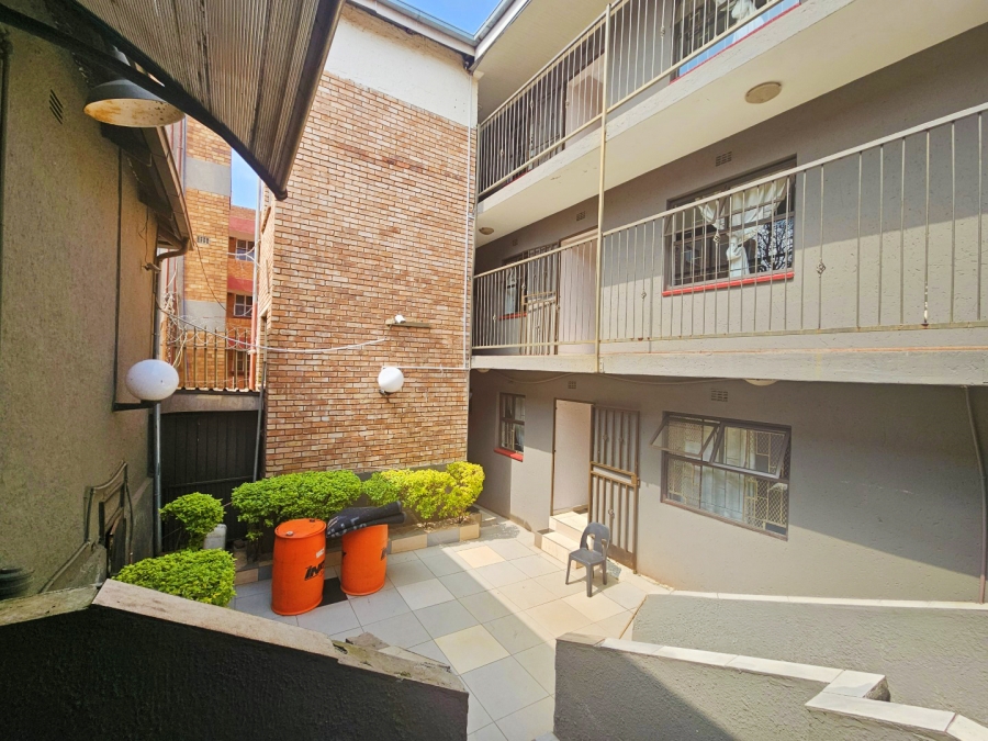 23 Bedroom Property for Sale in Bellevue Gauteng