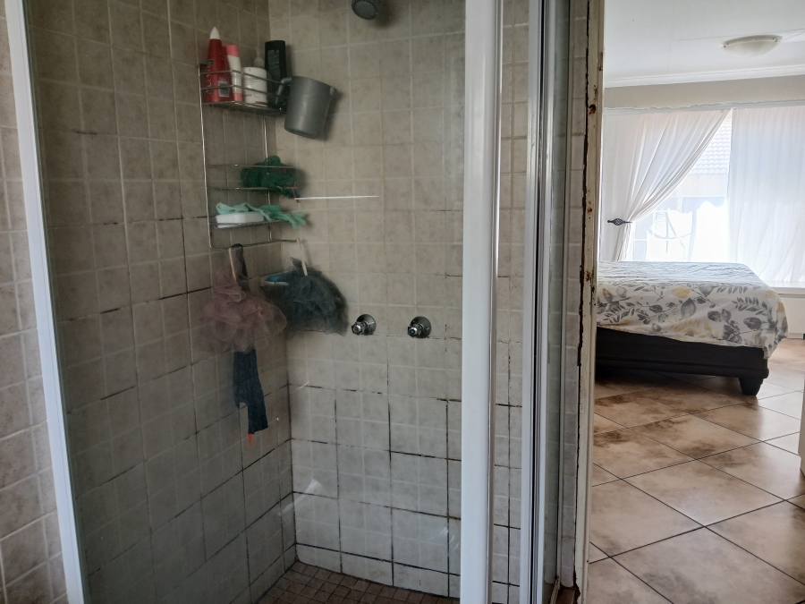To Let 3 Bedroom Property for Rent in Bellairspark Gauteng