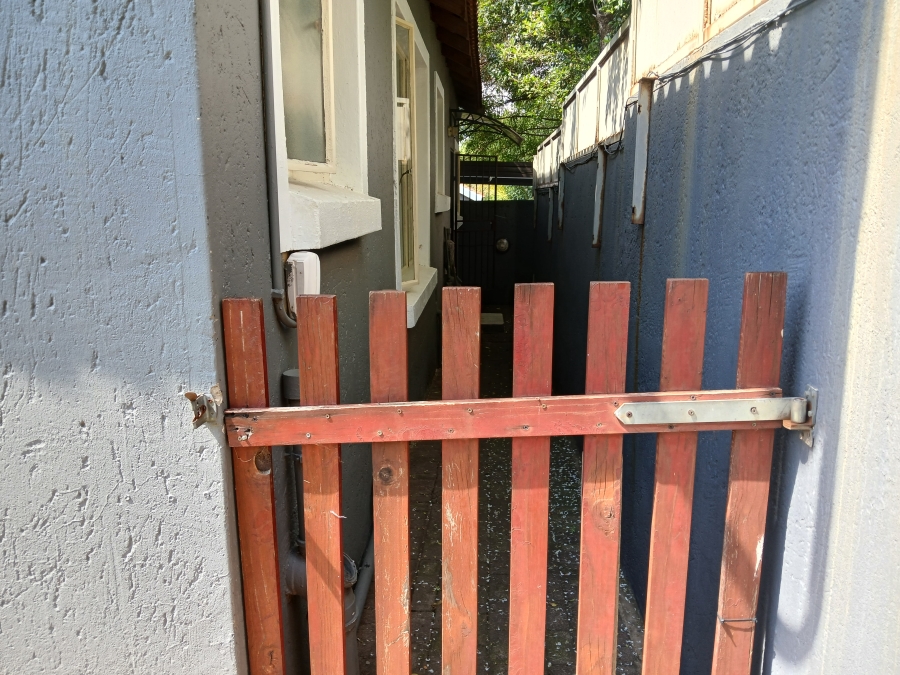 To Let 3 Bedroom Property for Rent in Bellairspark Gauteng
