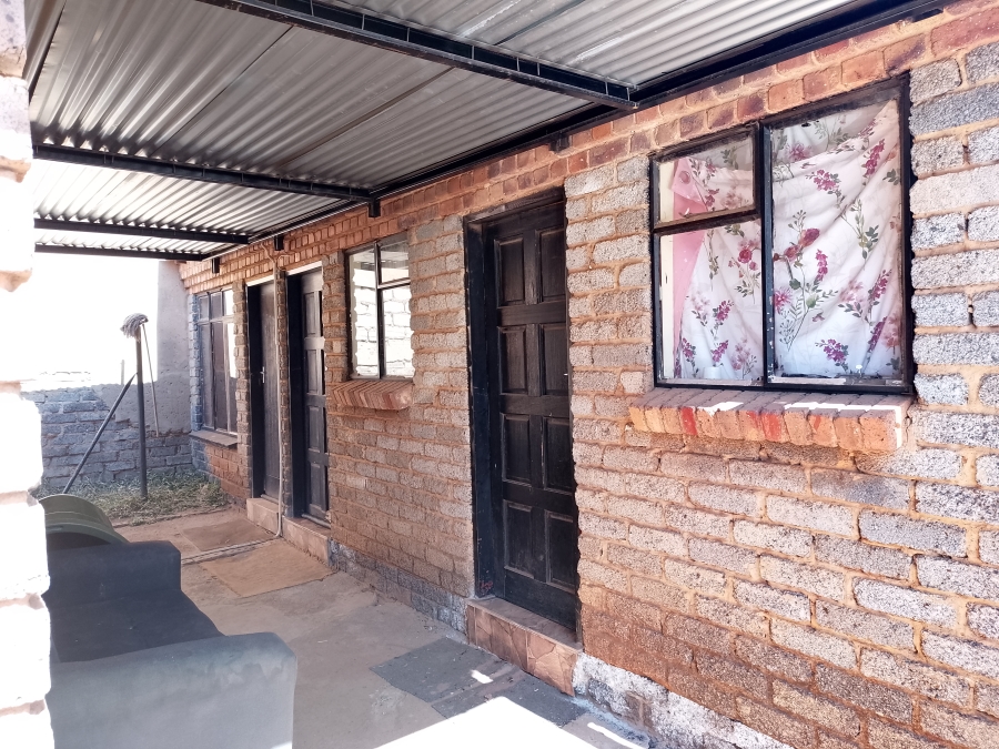 2 Bedroom Property for Sale in Mamelodi East Gauteng
