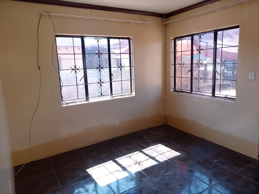 2 Bedroom Property for Sale in Mamelodi East Gauteng