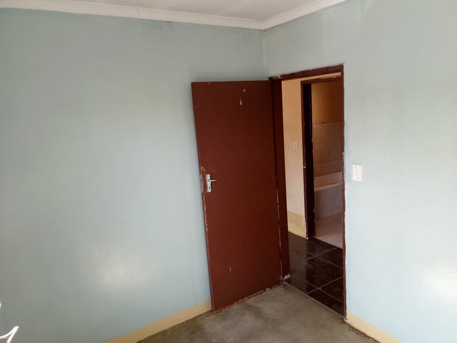 2 Bedroom Property for Sale in Mamelodi East Gauteng