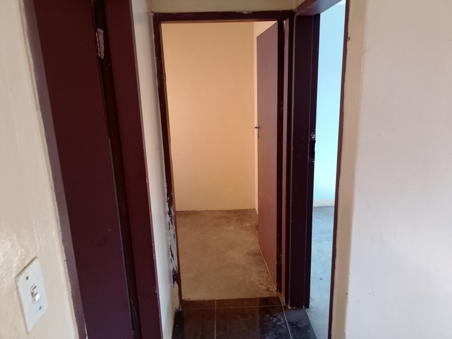 2 Bedroom Property for Sale in Mamelodi East Gauteng