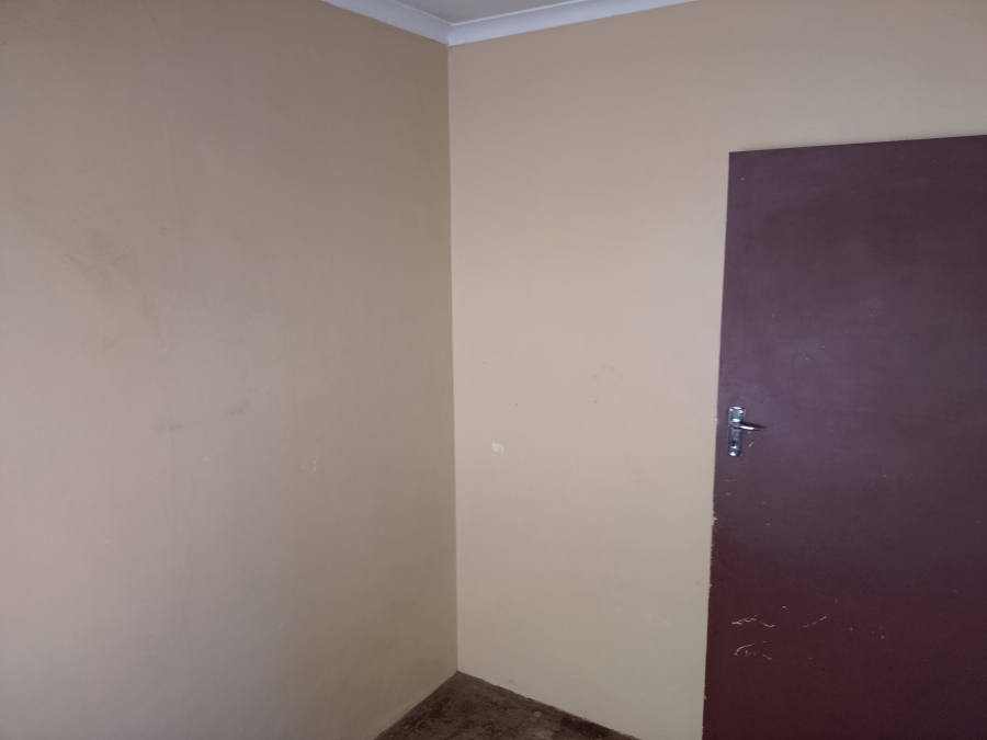 2 Bedroom Property for Sale in Mamelodi East Gauteng