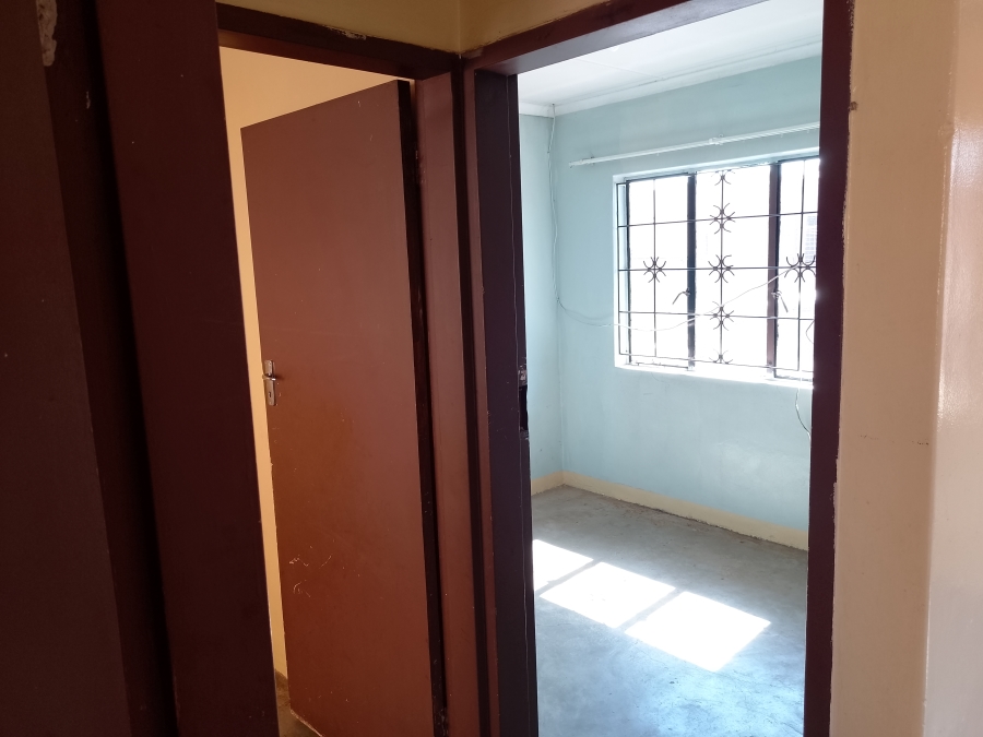 2 Bedroom Property for Sale in Mamelodi East Gauteng